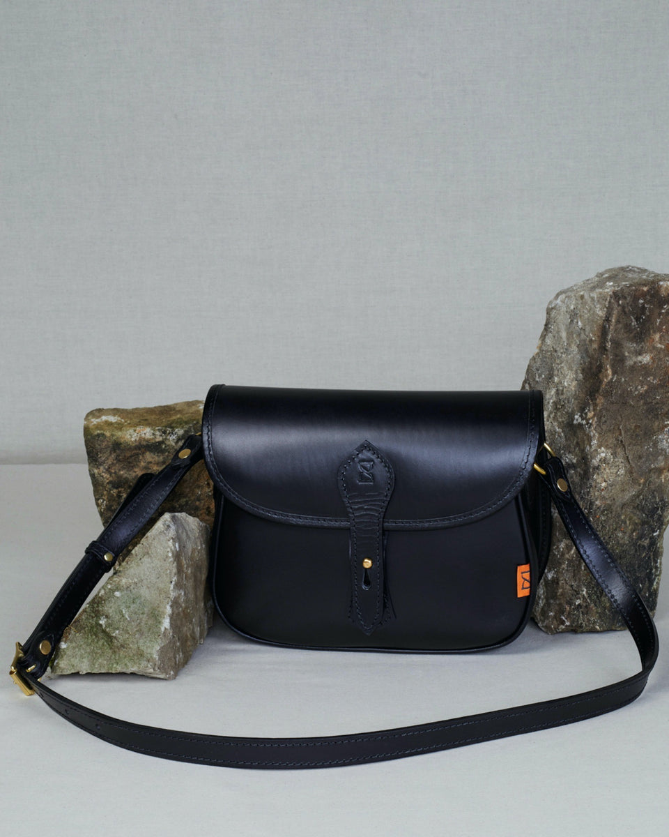 Ladies Saddle Bag Chapman Made